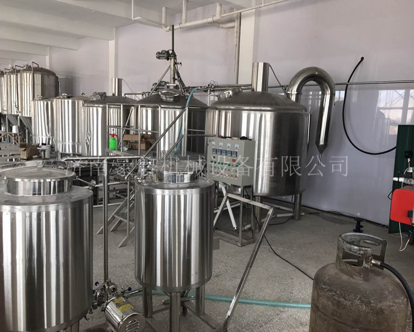 啤酒設(shè)備實(shí)拍 啤酒設(shè)備實(shí)拍